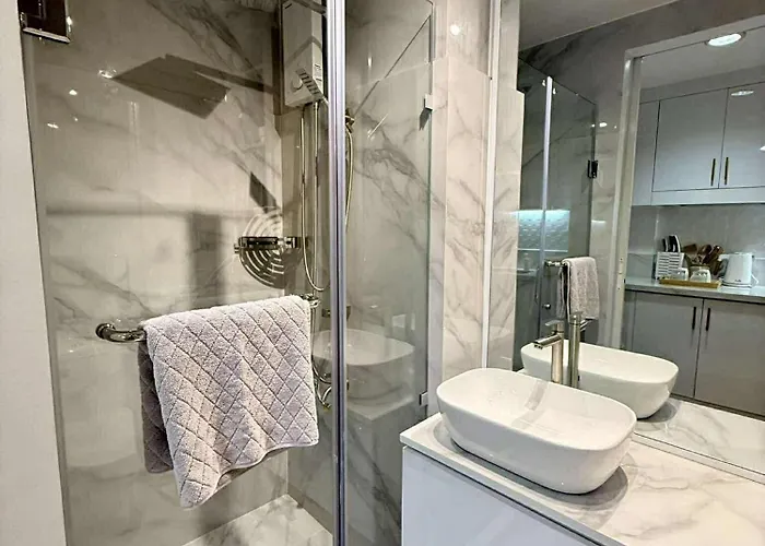 Sea Residences Primelux By Pau1 Apartahotel 2*